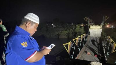 Jembatan Kebanggan Masyarakat Lubuk Alung Ambruk, Usianya tak Sampai 2 Tahun