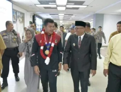 Raih Emas Sea Games, Randa Disambut Bak Pahlawan