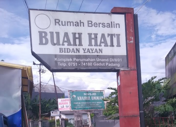 Klinik Buah Hati, Komplek Unand Padang