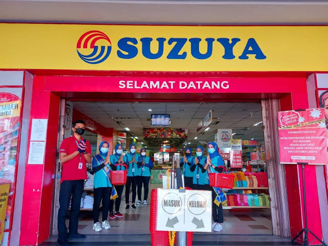 Suzuya Rocky Plaza Padang.
