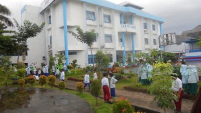 Yayasan Adzkia Sumatera Barat.