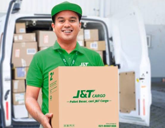 J&T Cargo.