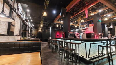 Bistro Kinol Padang.