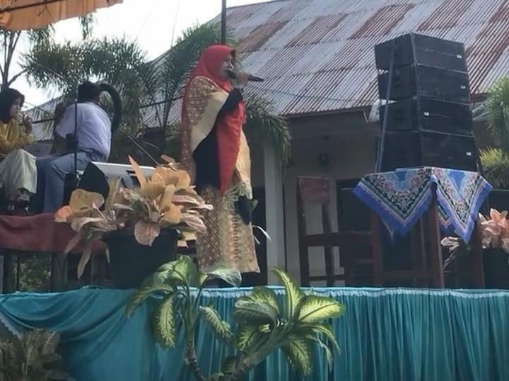 Sebanyak 291 siswa -siswi SMAN 1 Kinali angkatan 2023/2024 mengikuti acara pelepasan dihalaman sekolah setempat Sabtu (24/2/2024).