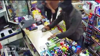 Toko Kelontong di Dharmasraya Disasar Perampok Bersenjata Api