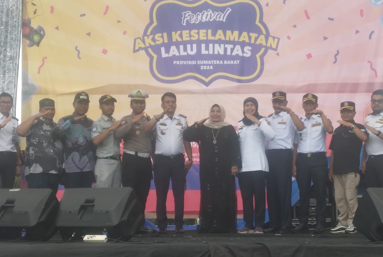 Anggota DPRD Sumbar, Yunisra Syahiran menggelar Festival Aksi Keselamatan Lalulintas.