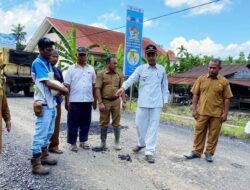 Wabup Pasbar  Tinjau Progres Pembangunan Jalan Tempurung-Sumber Agung Tandikek Kinali
