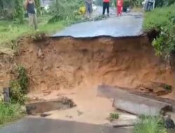 Jembatan di Nagari Timpeh Putus, Aktivitas Warga Terganggu 