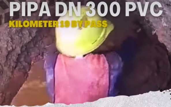 Gerak Cepat, Perumda AM Padang segera atasi kebocoran pipa di KM 19 Bypass.