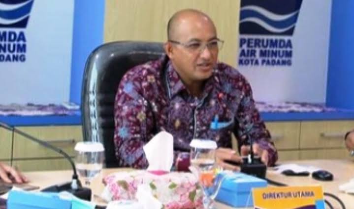 Direktur Utama Perumda AM Padang, Hendra Pebrizal.