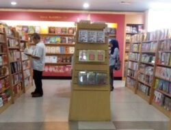 Toko Buku Ini Butuh Karyawan!
