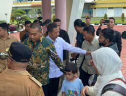 Plt Bupati Pasbar Sambut Kedatangan Warga Asal Pasbar yang Dievakuasi dari Lebanon