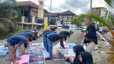 Unjuk rasa yang melibatkan OKP di lingkungan Polres Dharmasraya.