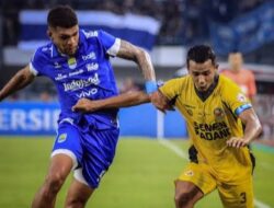 Semen Padang vs Dewa United: Tiga Poin Menentukan!