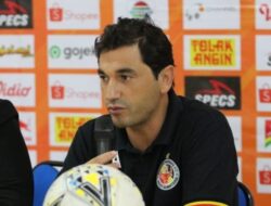 Almaida Berat Hati Berpisah dengan Semen Padang 