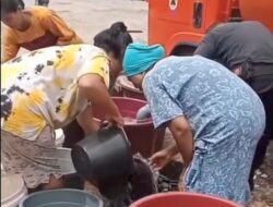 Perumda AM Padang Distribusikan 24.876 Meter Kubik Air Bersih Pascabencana